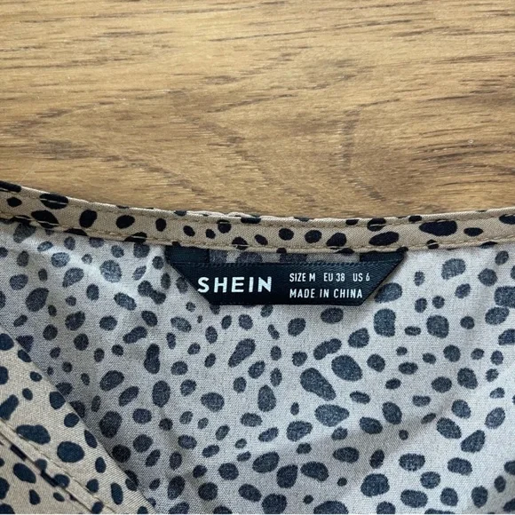 2 for $10 Deal SHEIN Brown Leopard Print Blouse - Picture 4 of 5